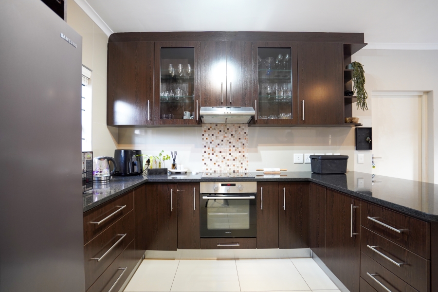3 Bedroom Property for Sale in Parklands North Western Cape